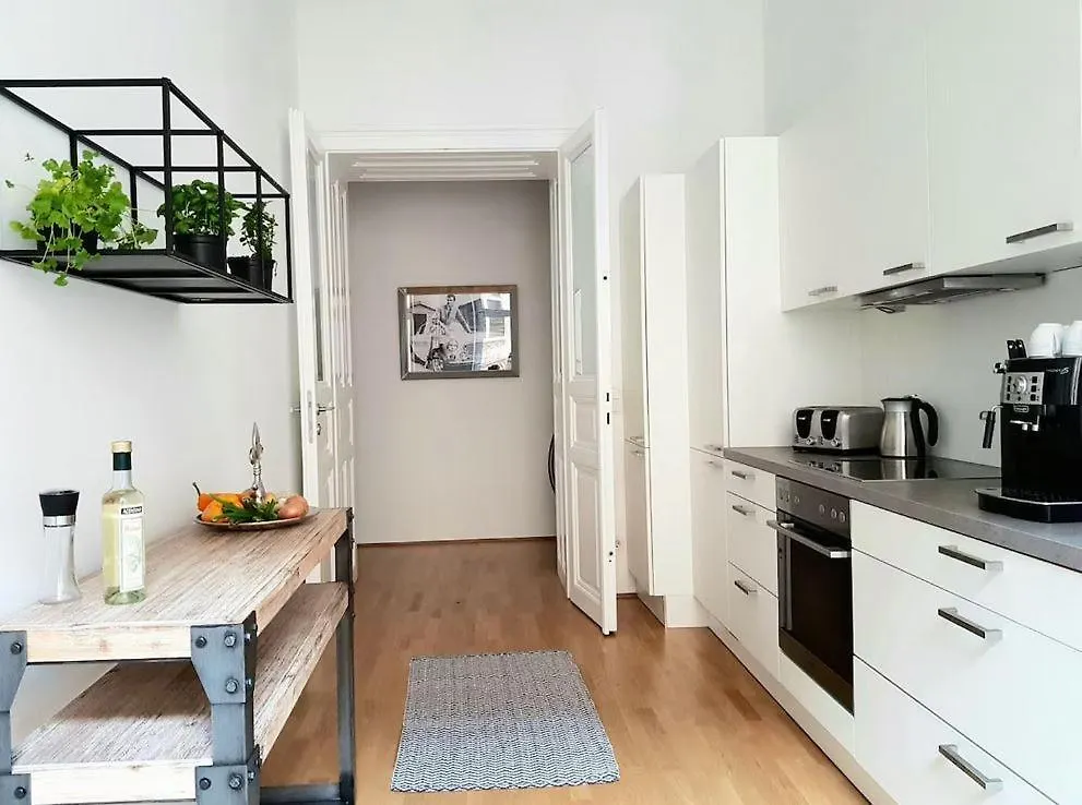 Holiday home 4Rooms Superbcheckprofile Rome